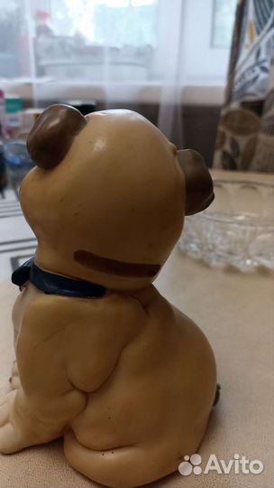 Фарфоровая копилка-статуэтка Собака