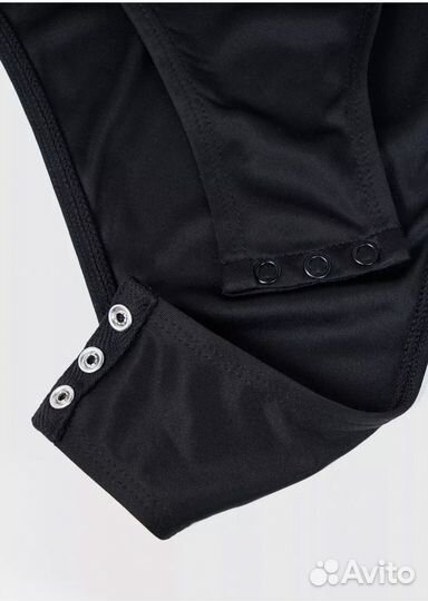 Боди женское из блестящей ткани 42