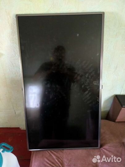 Телевизор lg на запчасти 43 диагональ
