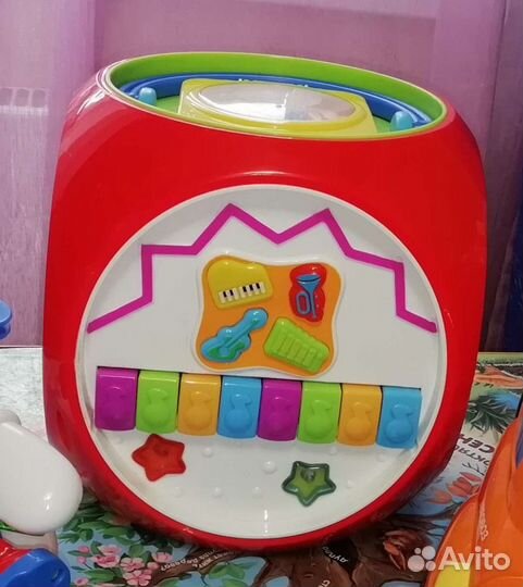 Развивающий музыкальный кубик