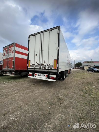 Полуприцеп рефрижератор Schmitz Cargobull SKO 24, 2006