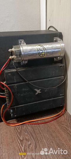 Сабвуфер и усилитель с накопителем