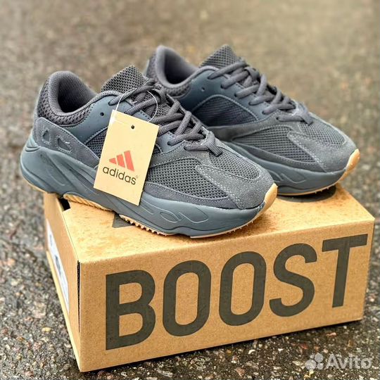 Кроссовки adidas yeezy boost 700 мужские