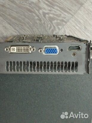 Видеокарта Asus GeForce GTX550Ti