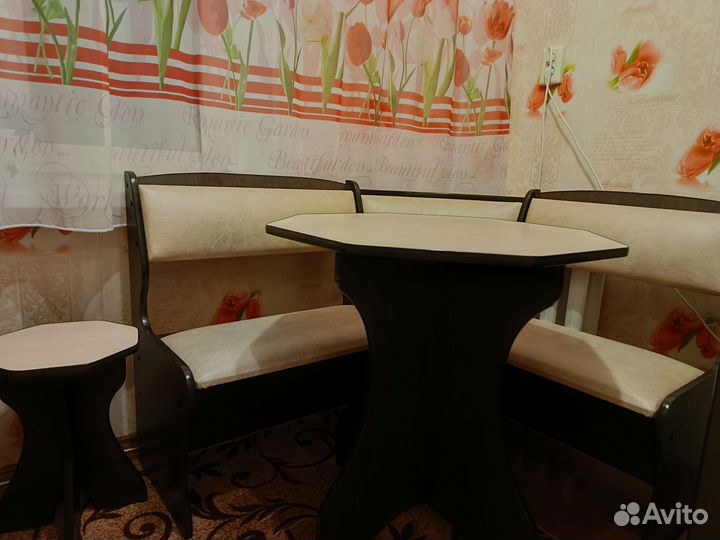 Кухонный уголок