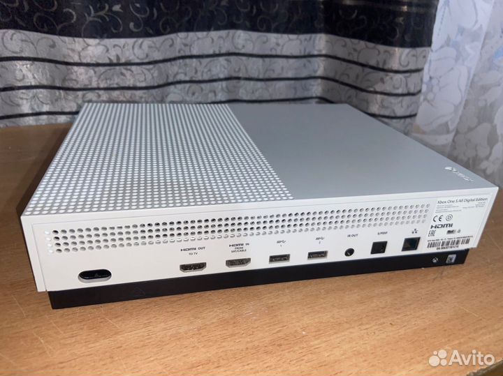 Xbox one s 1tb