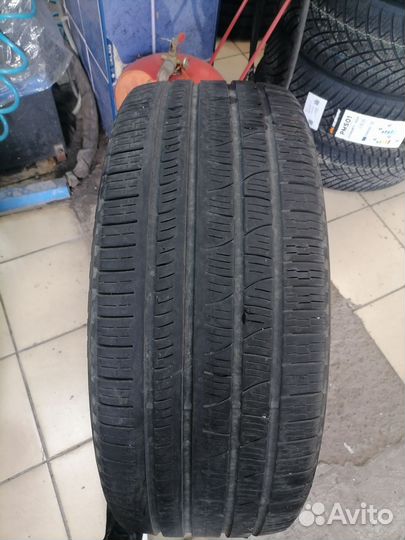 Pirelli Scorpion 285/45 R22