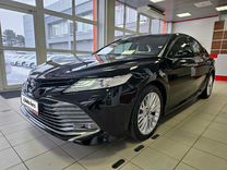 Toyota Camry 2.5 AT, 2019, 70 444 км, с пробегом, цена 3 470 000 руб.