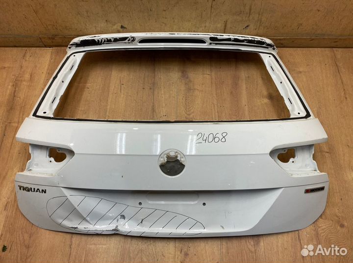 Дверь багажника Volkswagen Tiguan 2017-2022