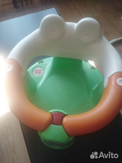 Стульчик для купания в ванной