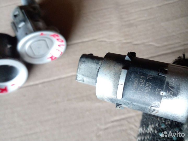 Датчик парковки передний Land Rover LM