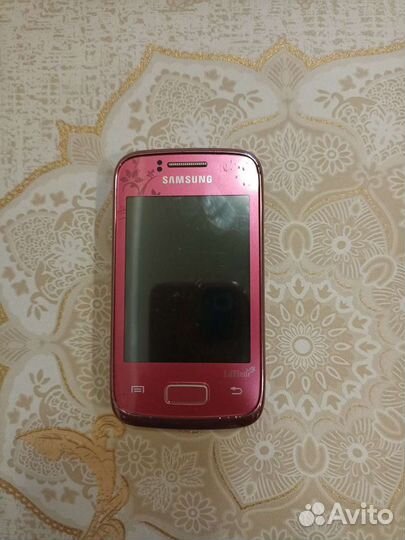 Телефон Samsung