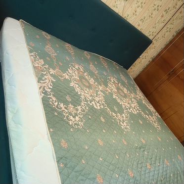 Кровать двуспальная 200×200