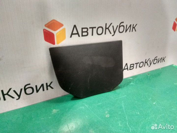 Накладка на торпедо правая Mitsubishi Lancer 9