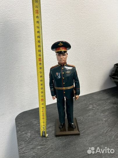 Фигурка из хлеба (Подполковник)