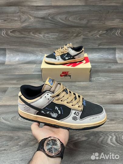 Кроссовки Nike SB Dunk Low Stussy