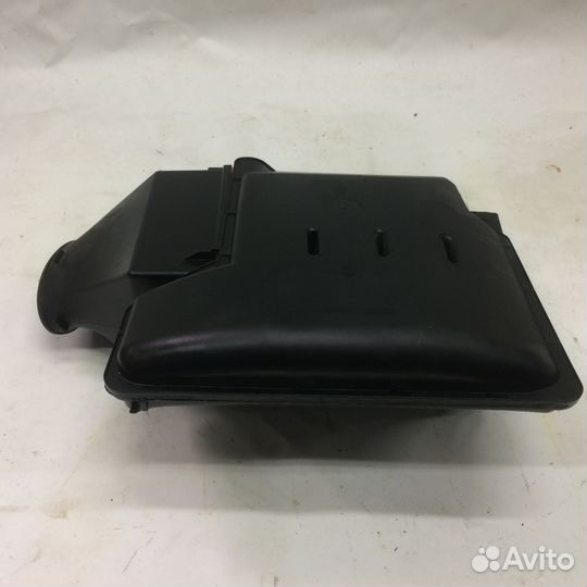 Корпус воздушного фильтра Рено Логан new 2015г