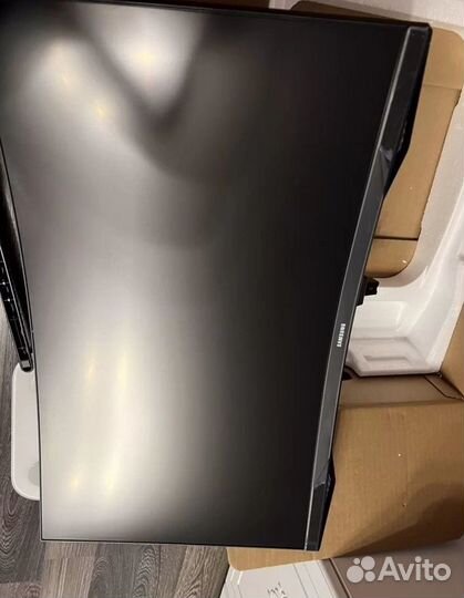 Монитор Samsung C27G55tqwi