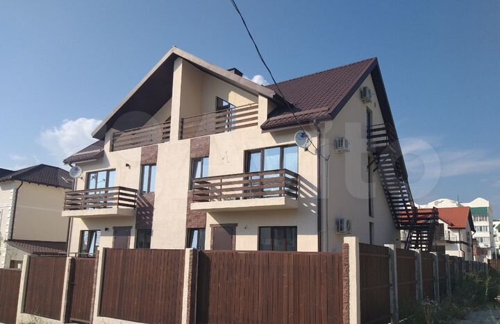 Комната 20 м² в 4-к., 3/3 эт.