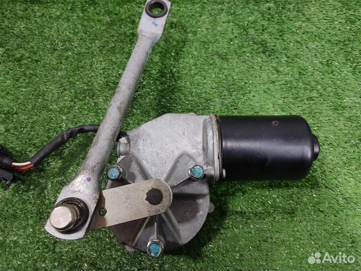 Мотор стеклоочистителя передний Mercedes Benz ML