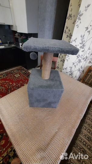 Домик для кошки с когтеточкой