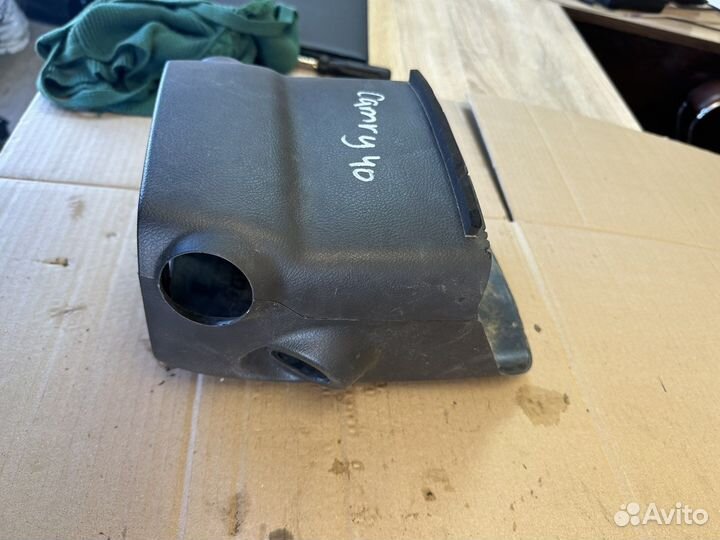 Кожух рулевой колонки Toyota Camry V40