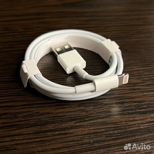 USB-кабель Lightning для iPhone Foxconn Round 1 м