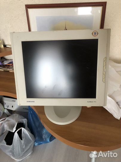 Монитор Samsung