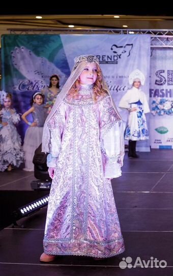 Костюм русский, русская красавица