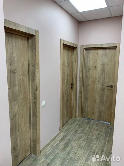 Межкомнатная дверь цвет массива дерева