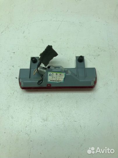 Фонарь задний стоп сигнал задний левый Toyota Rav4