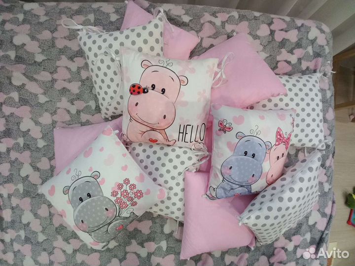 Бортики в детскую кроватку