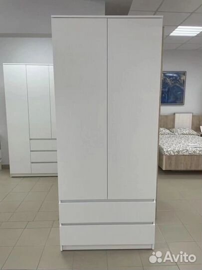 Шкаф с ящиками юта