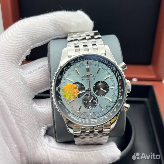 Часы Breitling