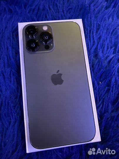 Телефон iPhone xr в корпусе 14 pro