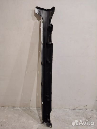 Накладка порога правого Volvo XC60 2008