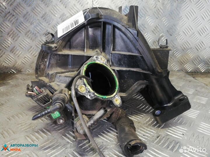 Коллектор впускной Citroen C4 Grand Picasso 2010