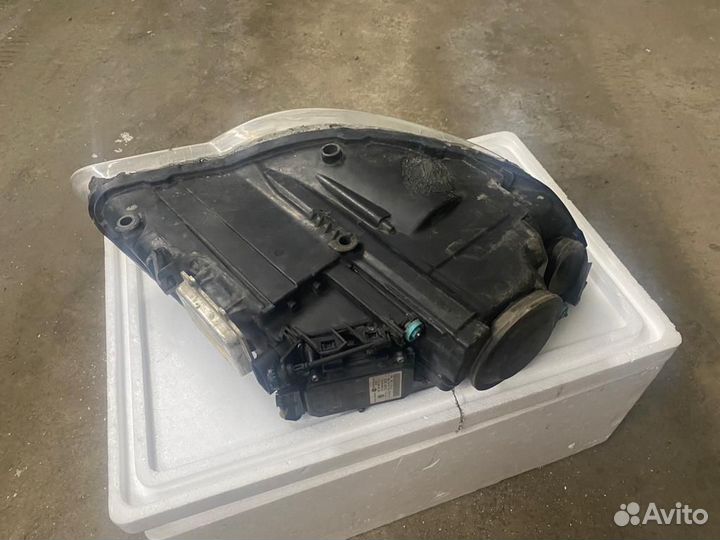 Продам фары touareg гп