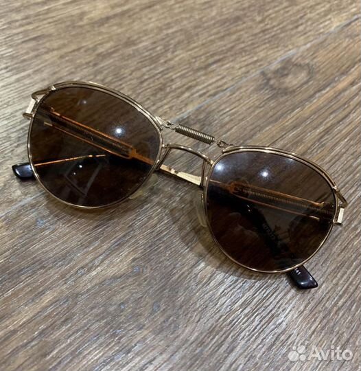 Очки солнечные
