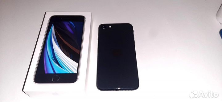 iPhone se 64gb 2020