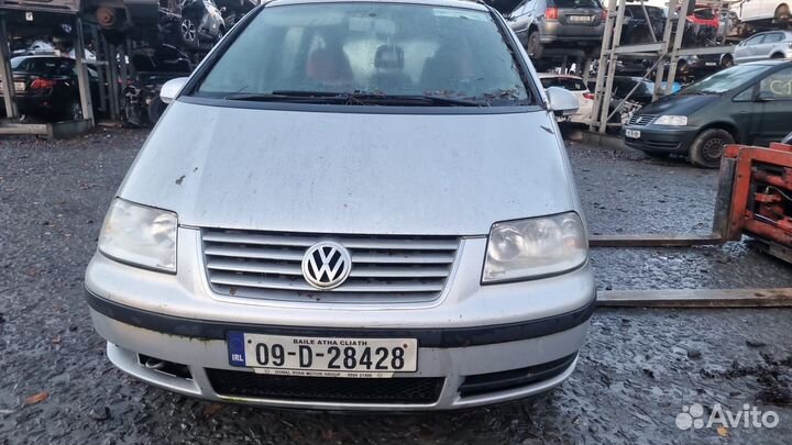 Дверь задняя правая volkswagen sharan 2 2009