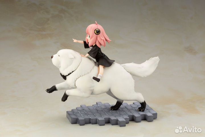 Anya Forger & Bond Forger