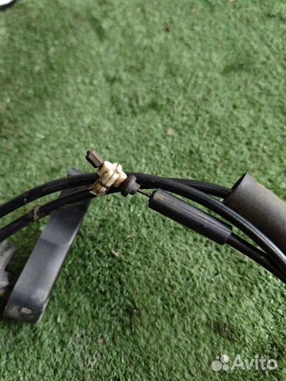 Трос замка капота Renault Logan sandero K7M 710