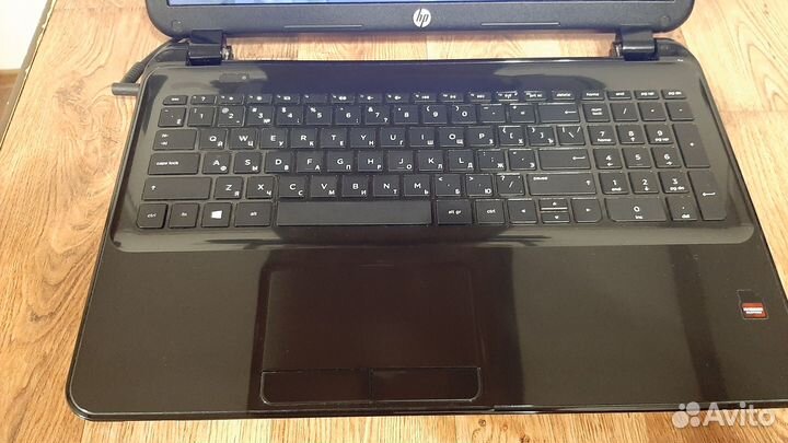Ноутбук HP 15-d000sr