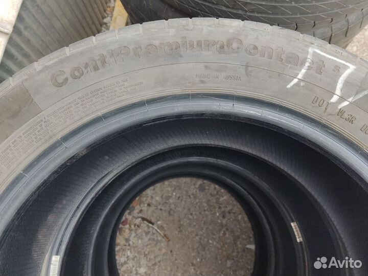 Continental ContiPremiumContact 5 215/55 R17 94V