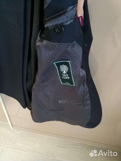 Мужской костюм van cliff