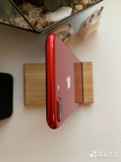 iPhone 8 Plus, 64 ГБ