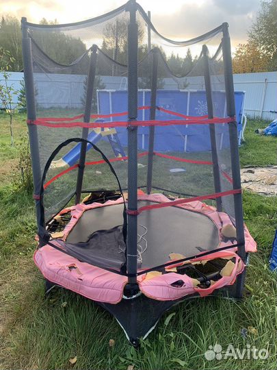 Детский батут с сеткой