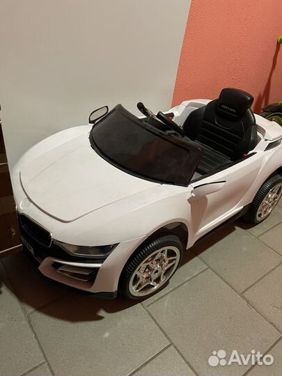 Детский электромобиль BMW