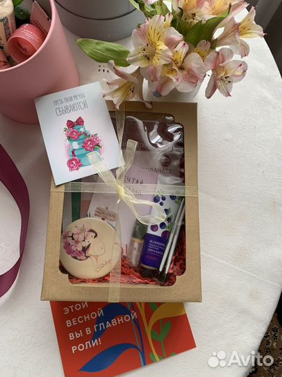 Бьюти боксы, подарки девушкам